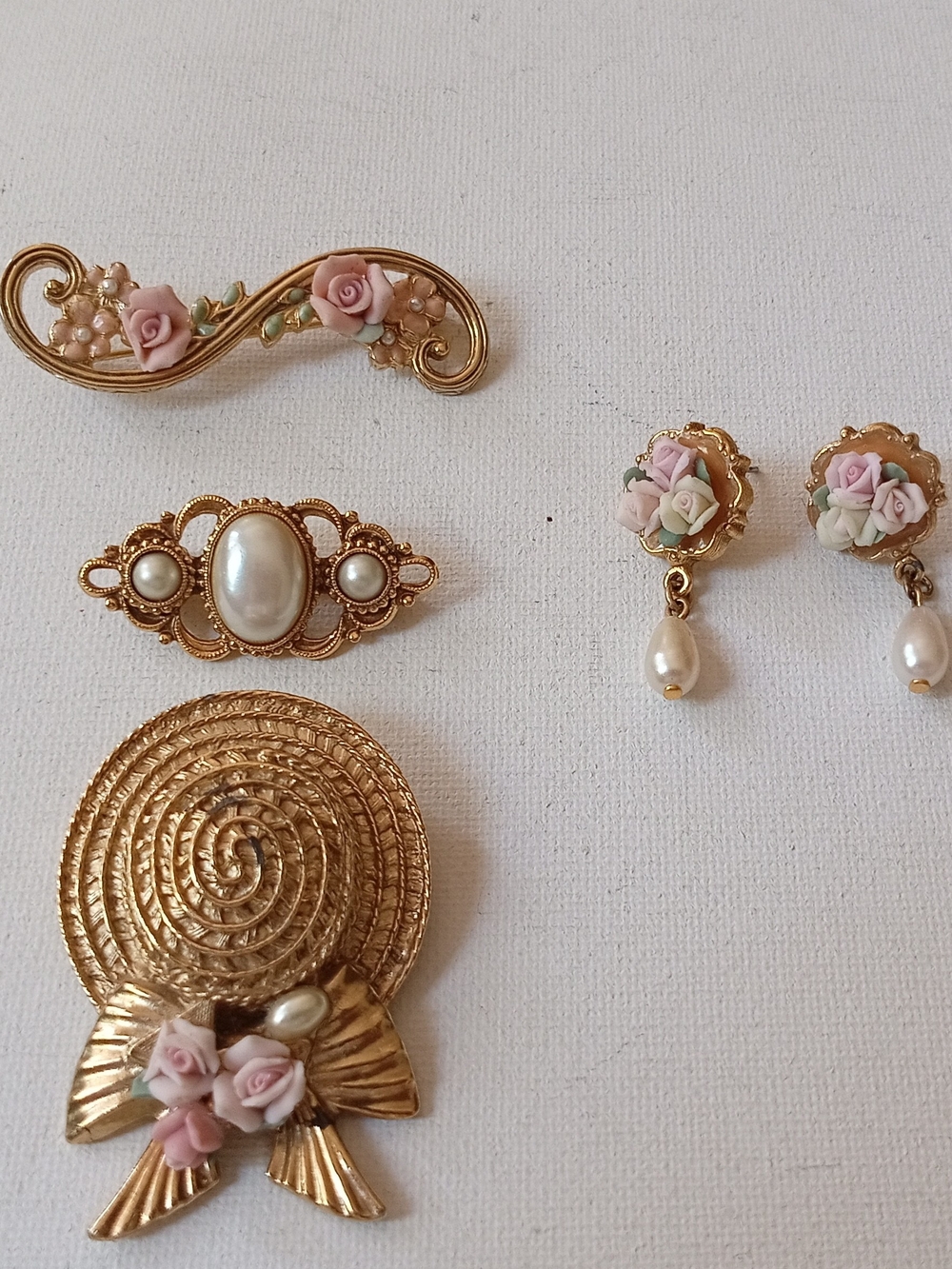 1928 Gold Tone Floral Brooches and Earring Set with Pink Roses and Pearls